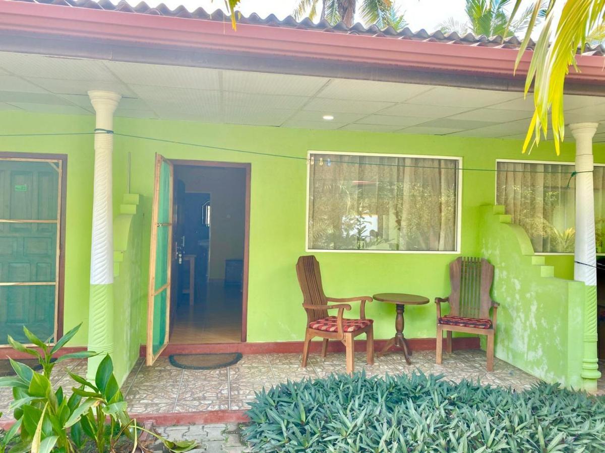 Green Land Villa Ahangama Exterior foto